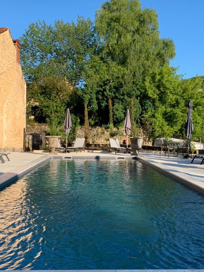Les Appartements D Artiste De La Villa Du 15 - Restaurant La Maison - Piscine Chauffee Les Eyzies Exterior foto